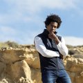 Bodywarmer publicitaire softshell MILANO porté par un homme