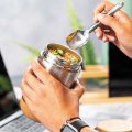 Lunch box publicitaire AVALON en utilisation