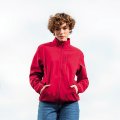 Veste publicitaire softshell MIRANDO portée par une femme