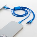 Câble de charge publicitaire HEMPHILL en utilisation