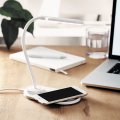 Mise en situation lampe VEDSTOL sur bureau